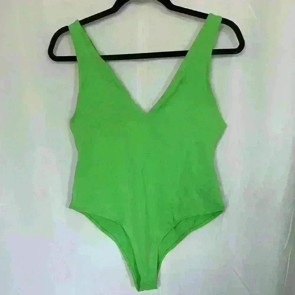 Zara  bodysuit 💚